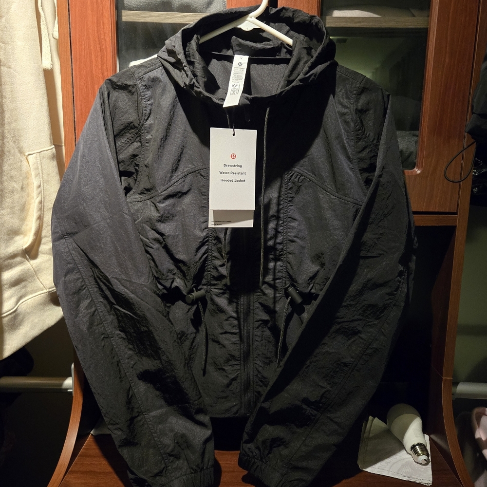 Brand new Lululemon rain jacket